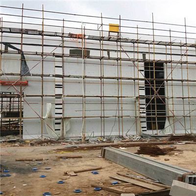 泄爆墙施工方法应符合设计要求